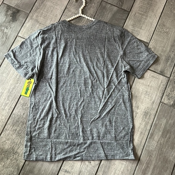 Tipsy elves men’s Canada EH team short sleeve tee, gray new with tags - Picture 5 of 5